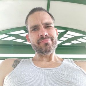 Meet your Posher, Thomas